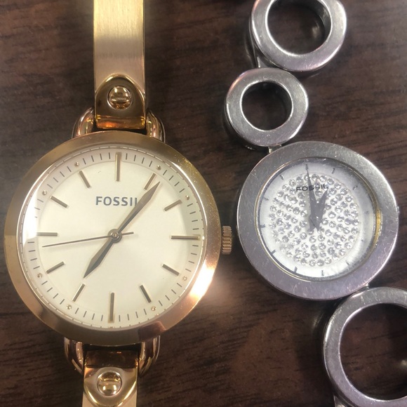 2 Fossil Watches - Picture 2 of 5
